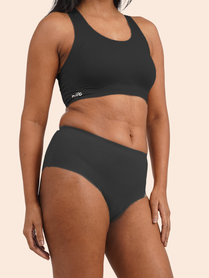 Tilt x Dr. Cuterus - Fursat Racerback Black Bra and Seamless Black Underwear Set