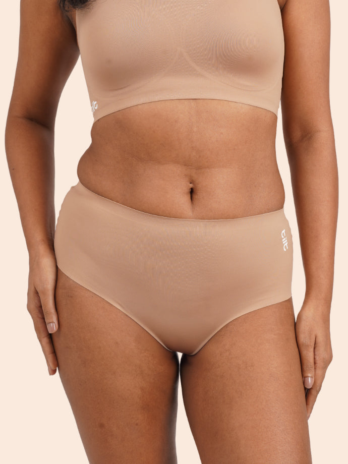 Pack of 6 - Moisture-Wicking Seamless Underwear - Dune Beige