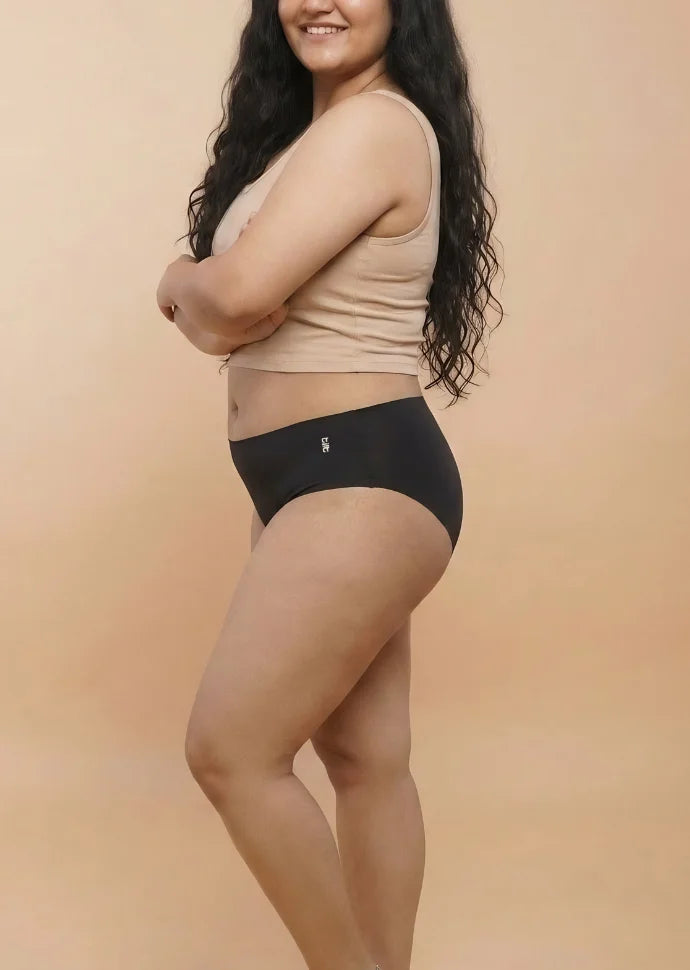 Black Mid-waist Seamless Underwear