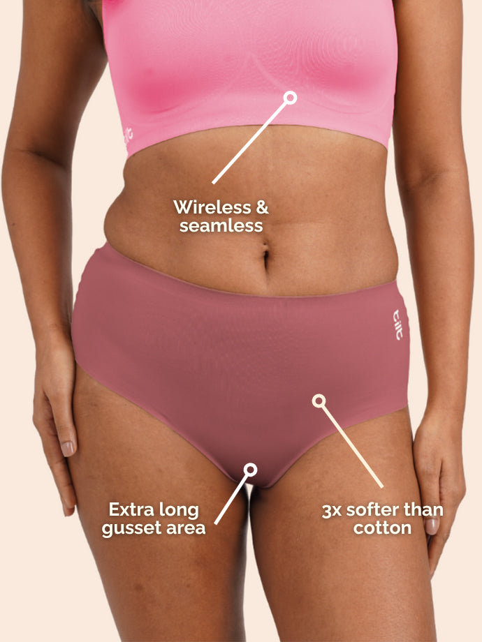 Tilt x Dr. Cuterus - Fursat Crossback Pink Bra and Seamless Gúlab Pink Underwear Set